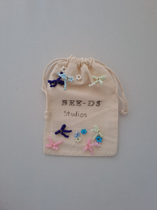 The Bee-ds studios Card